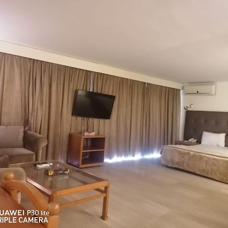 Charles Hotel Beirut Exterior photo